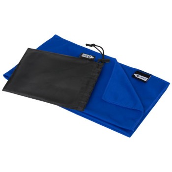 Asciugamano sportivo Raquel di raffreddamento in PET riciclato con pouch 80 x 30 cm