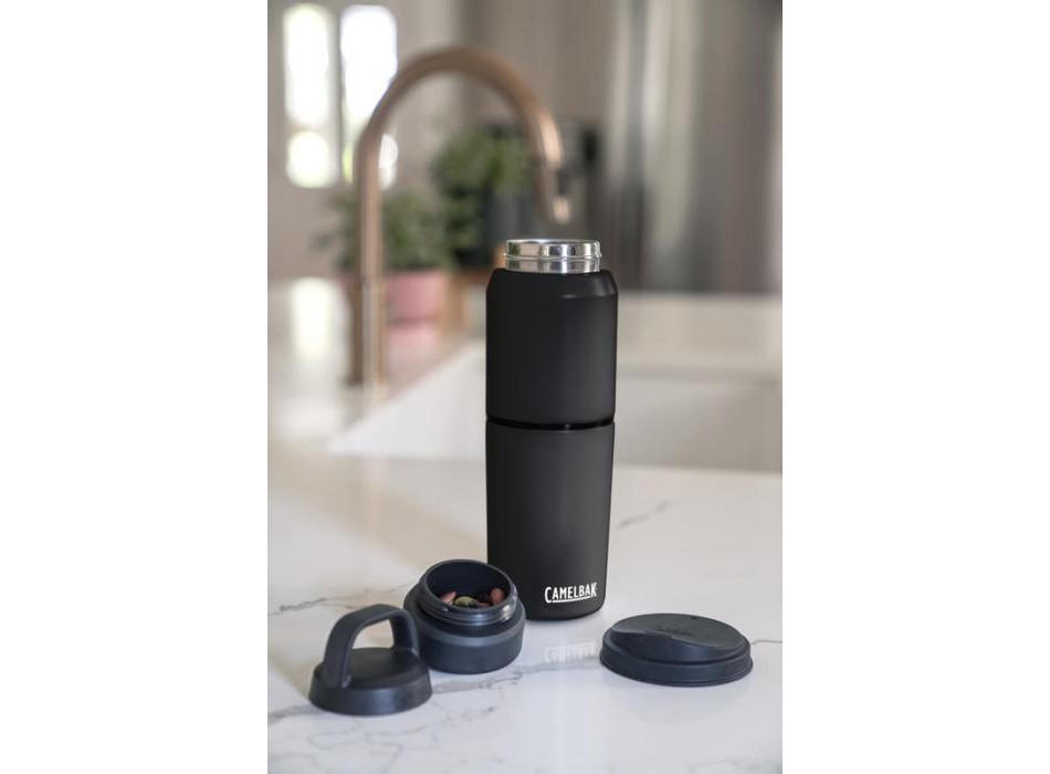 Borraccia da 500 ml e tazza da 350 ml isolate 