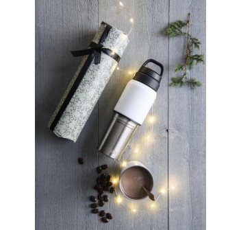 Borraccia da 500 ml e tazza da 350 ml isolate 