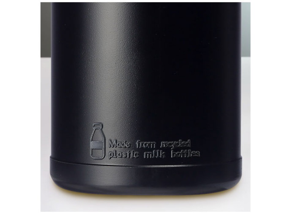 Borraccia sportiva in materiale riciclato con coperchio a scatto da 500 ml Baseline