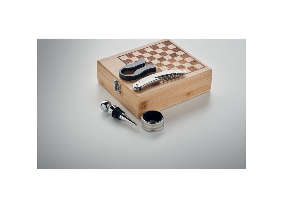CHESSET - Set da vino con scacchiera