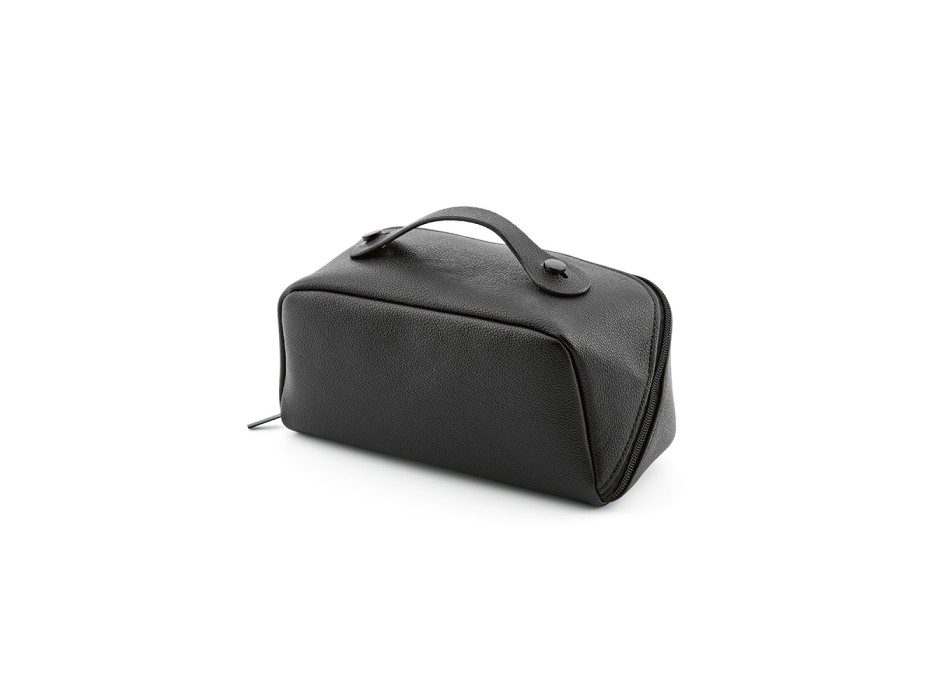 Macao Toiletry Bag