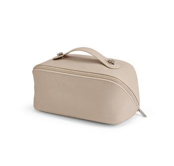 Macao Toiletry Bag