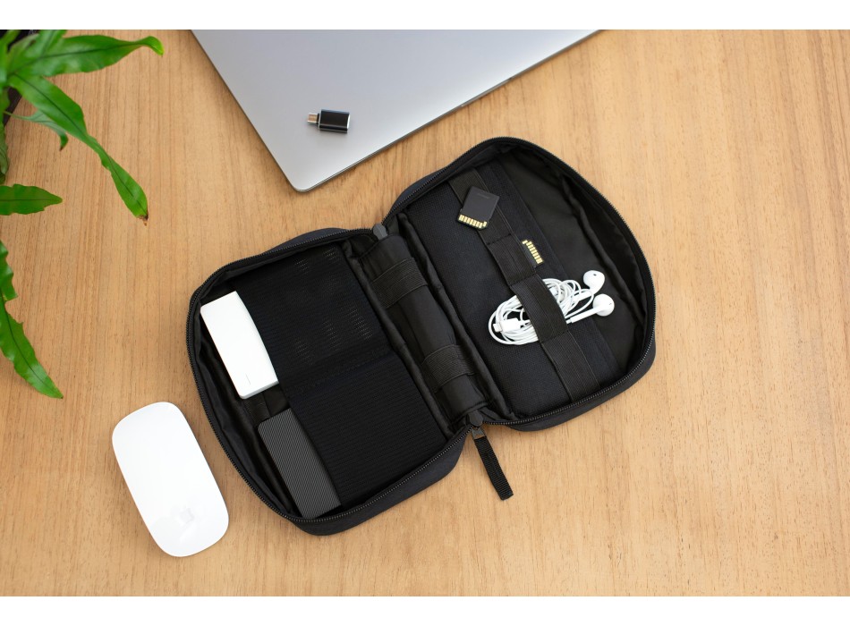 Necessaire da viaggio in poliestere rPET 600D Calix
