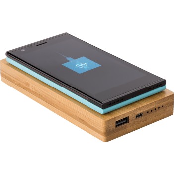 Power Bank in bamboo Walter