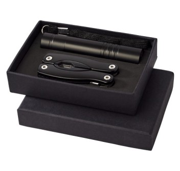 Set con coltello multifunzione e torcia a LED Scout