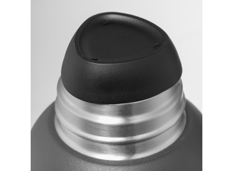 SET NORDIC: VACUUM FOOD THERMOS, 600 ml. & STEEL VACUUM THERMOS, 1000ml