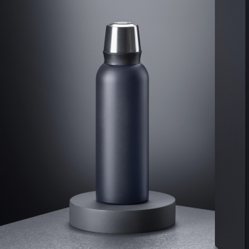 SET NORDIC: VACUUM FOOD THERMOS, 600 ml. & STEEL VACUUM THERMOS, 1000ml