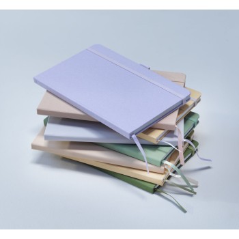 Custom water bottles with your company logo