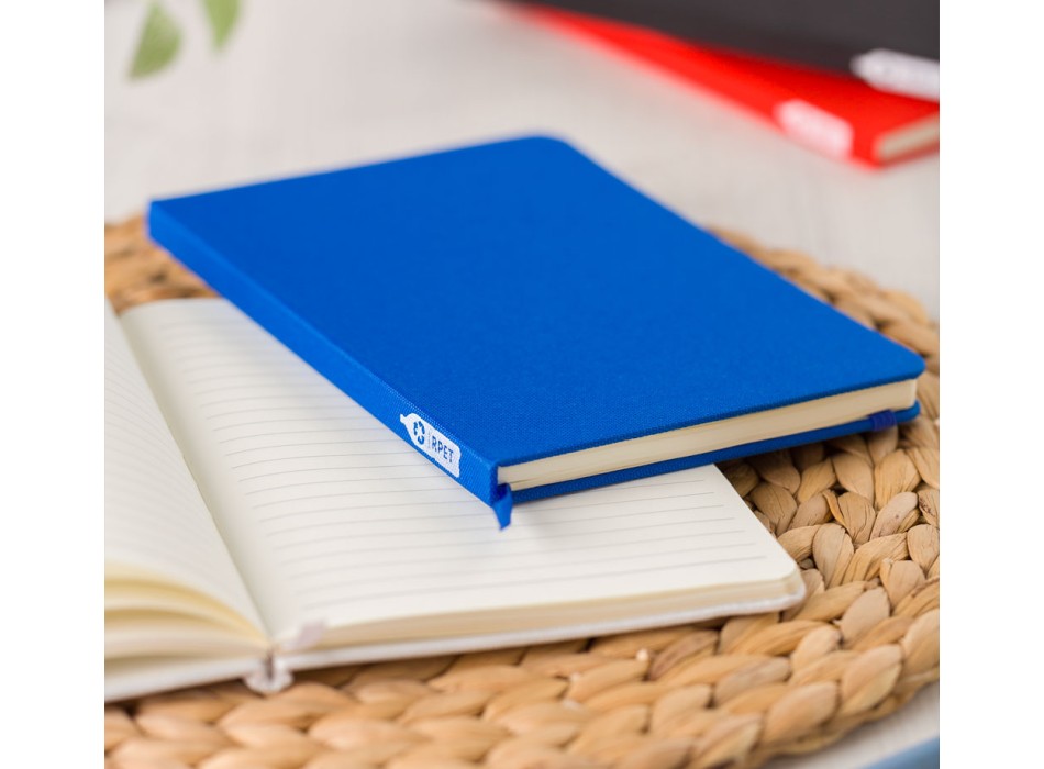 Custom water bottles with your company logo