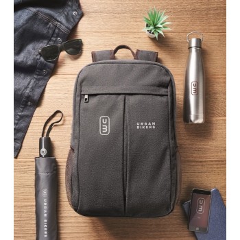 Custom water bottles with your company logo